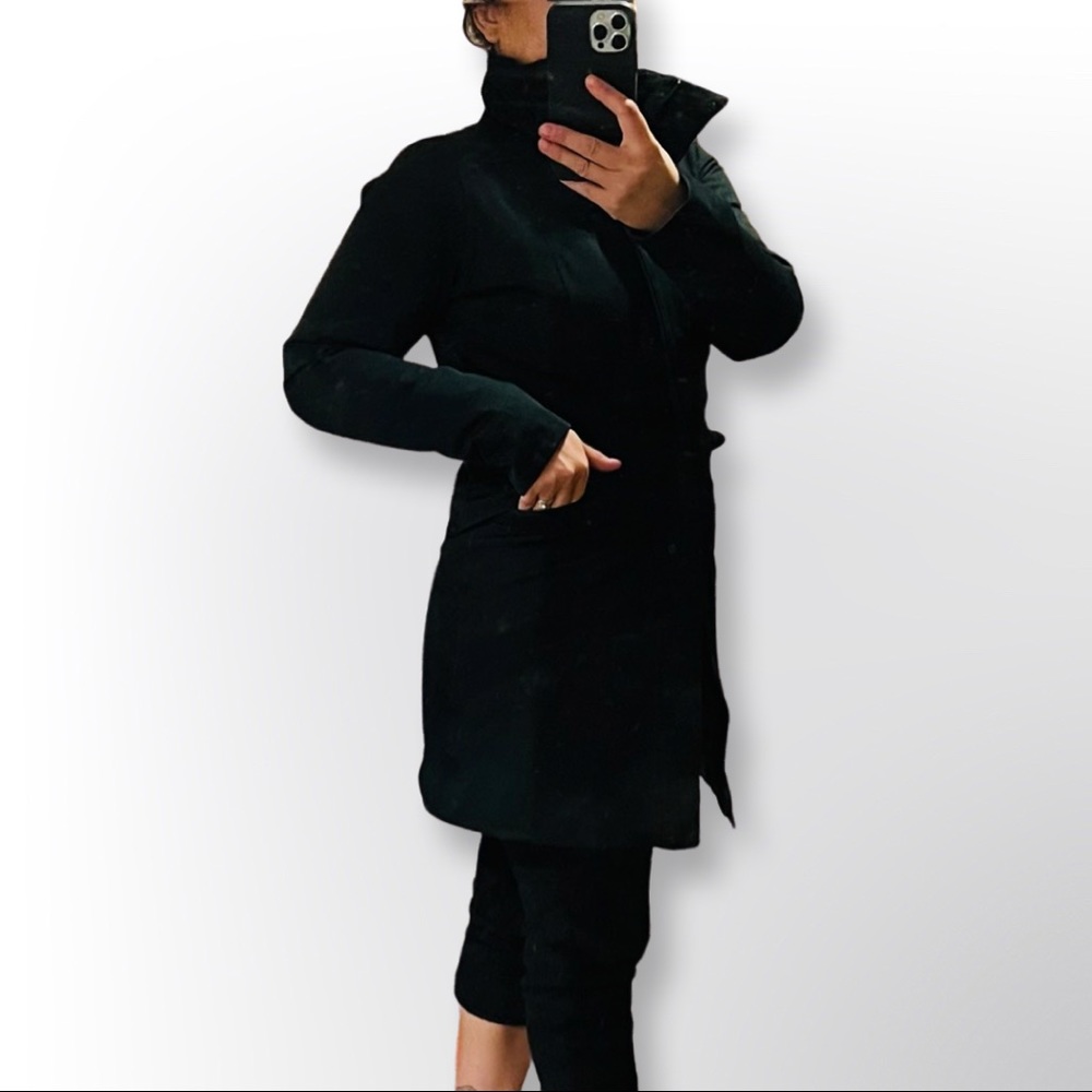 Patagonia black quilted jacket - Picture 2 of 6